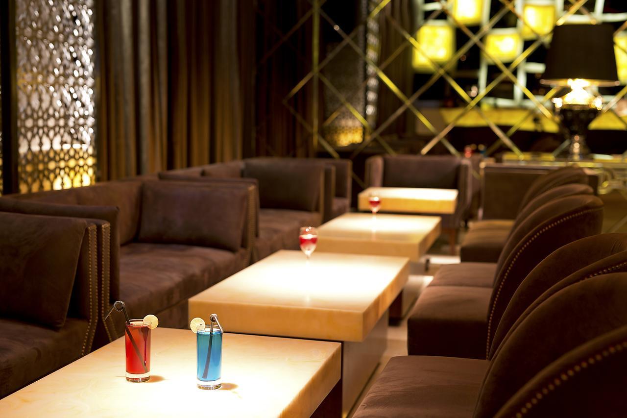 Inde Hotel Chattarpur New Delhi Exteriör bild