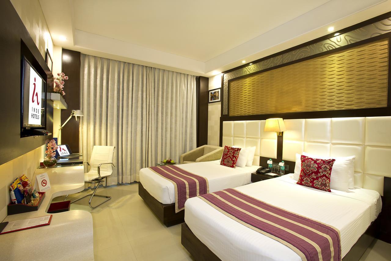 Inde Hotel Chattarpur New Delhi Exteriör bild
