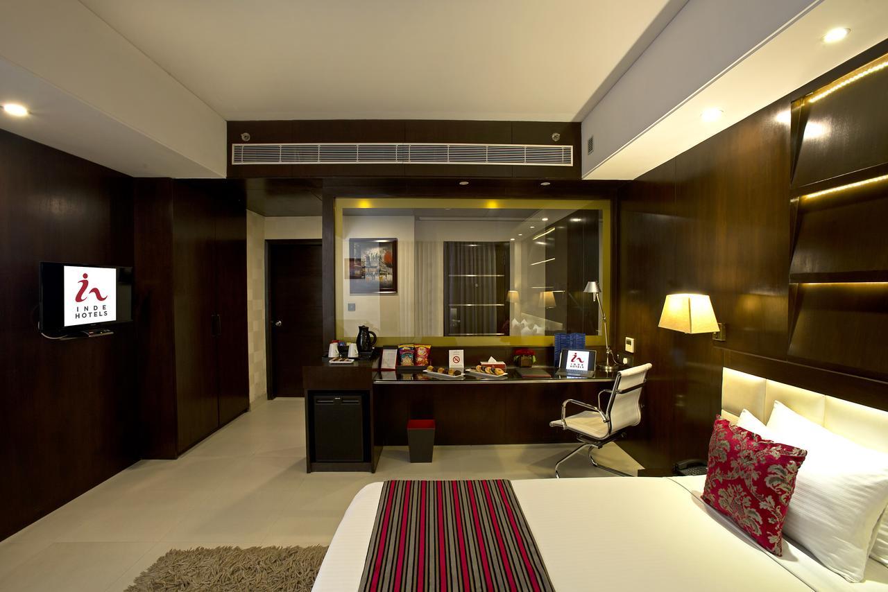 Inde Hotel Chattarpur New Delhi Exteriör bild